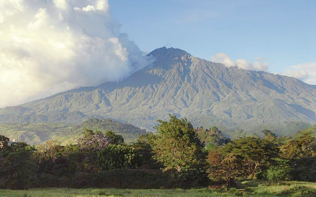 3 Days Mount Meru Climb – Book Short Summit Trek in Arusha National Park