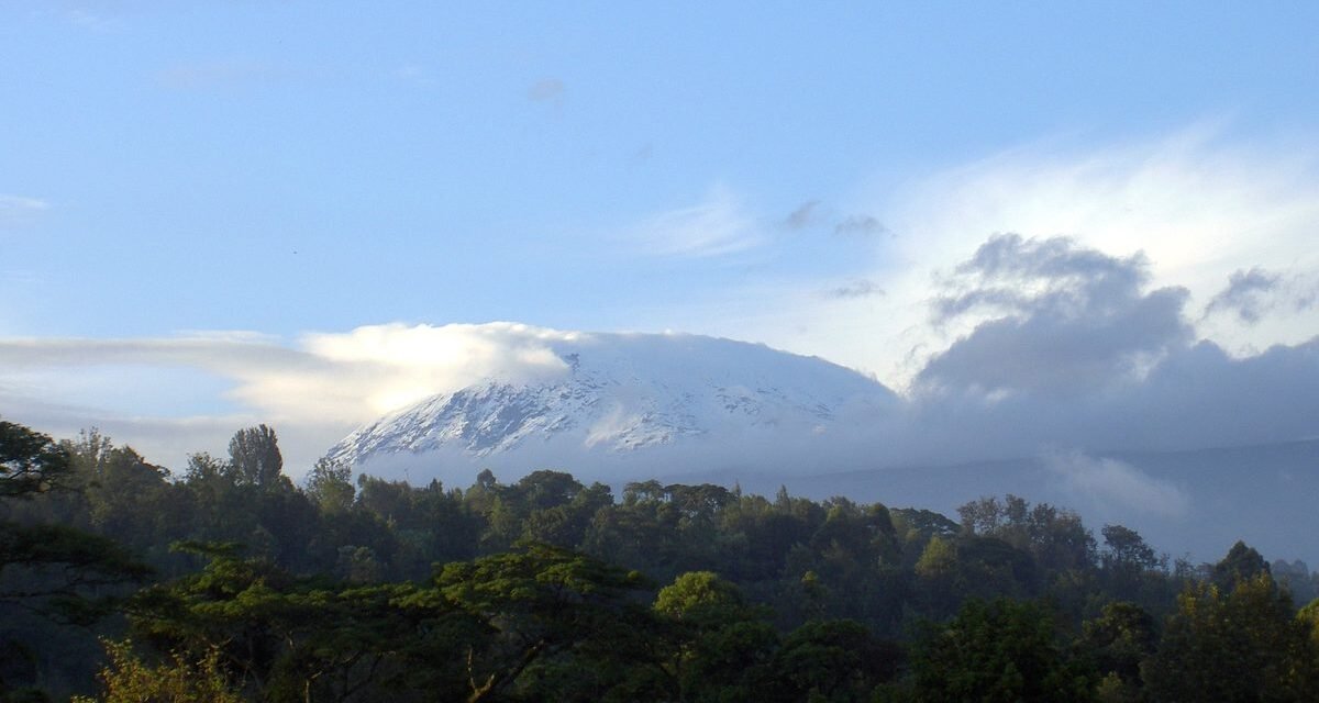Lake Chala & Kilimanjaro Foothills Adventure: Hiking, Canoeing & Scenic Views